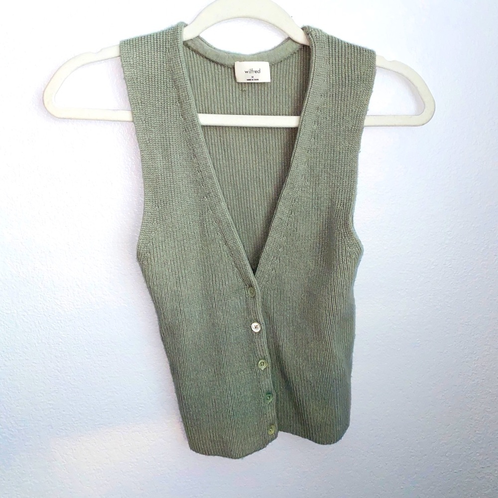 ARITZIA WOMEN’s SWEATER VEST